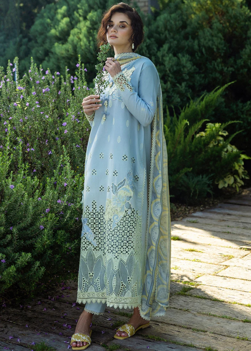Mushq Solace Ombre Chikankari '25