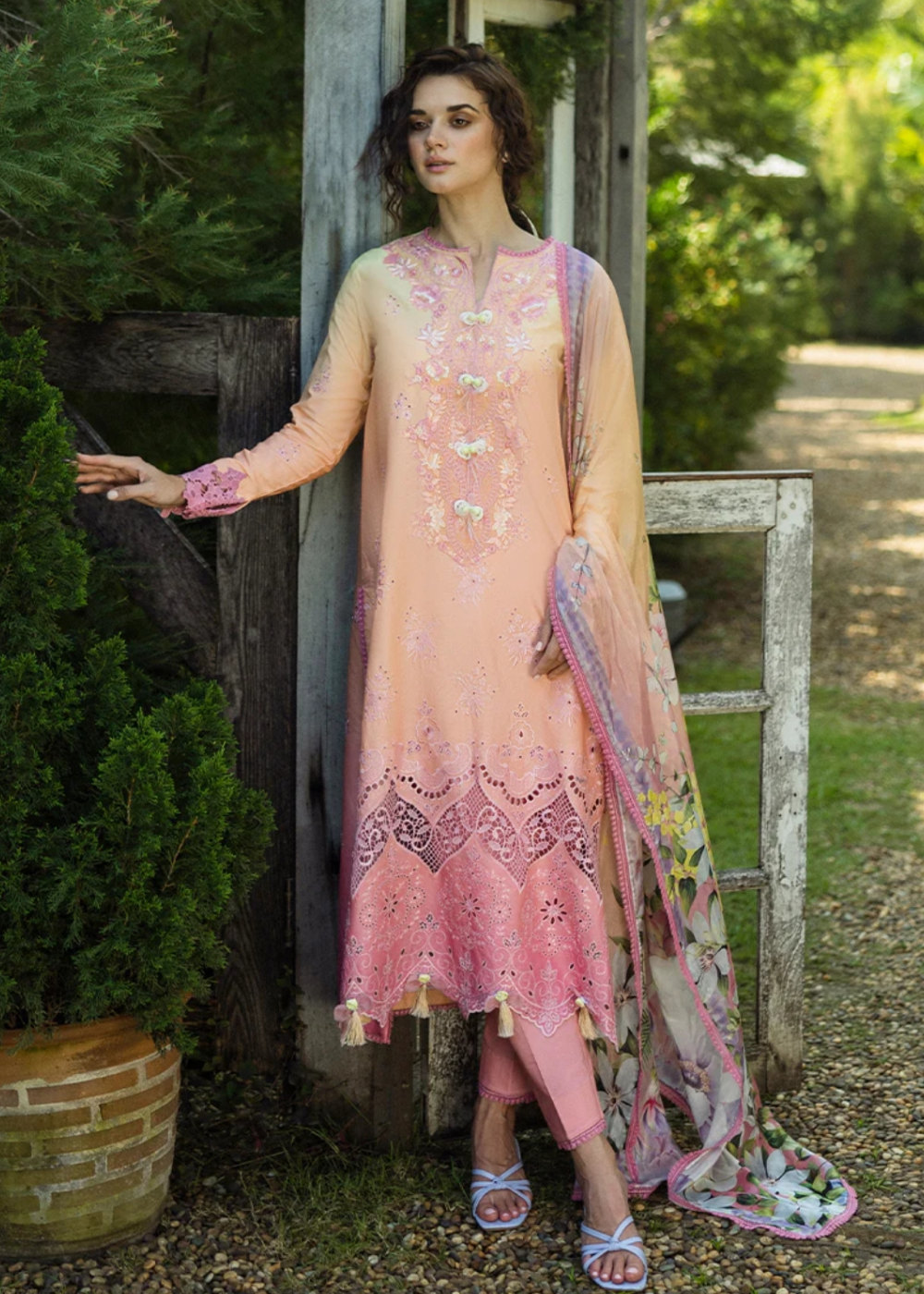 Mushq Solace Ombre Chikankari '25