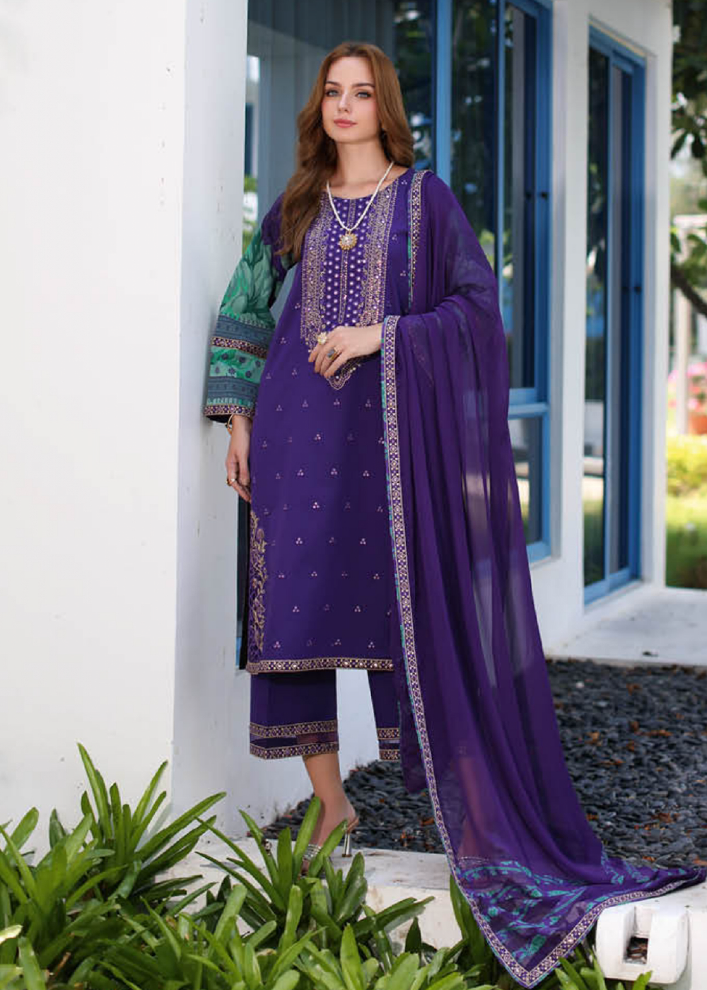 Charizma Reem | Embroidered Lawn '25